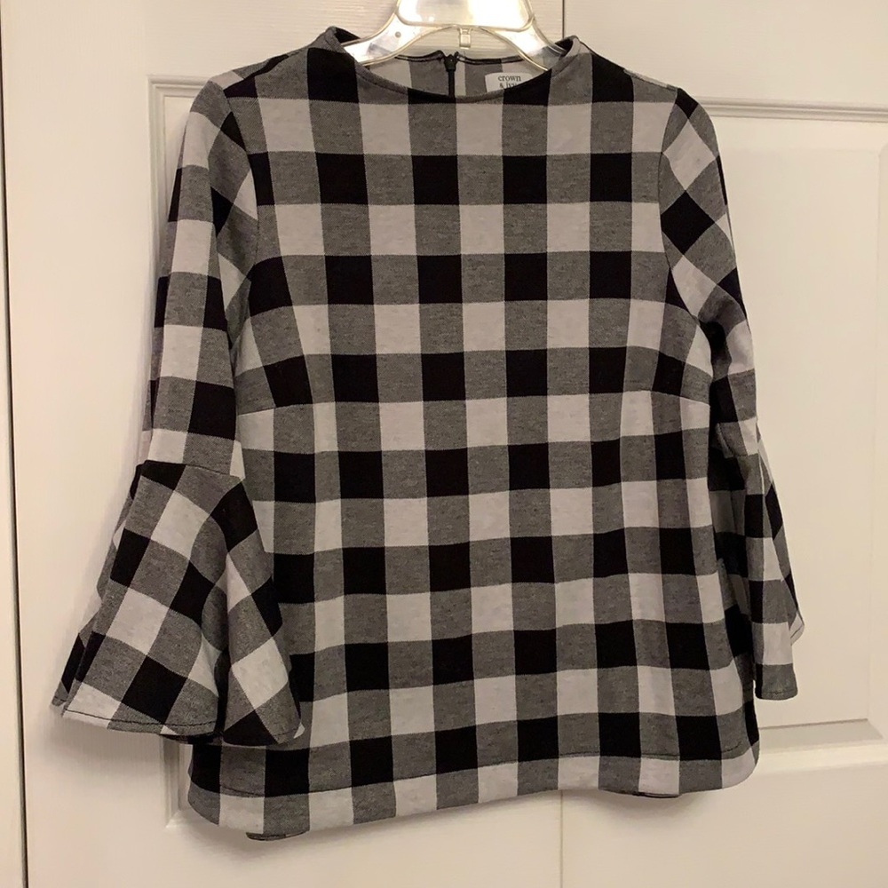 NWOT Crown & Ivy Gingham Black & White Bell Sleeve Top Plaid Checkered Medium
